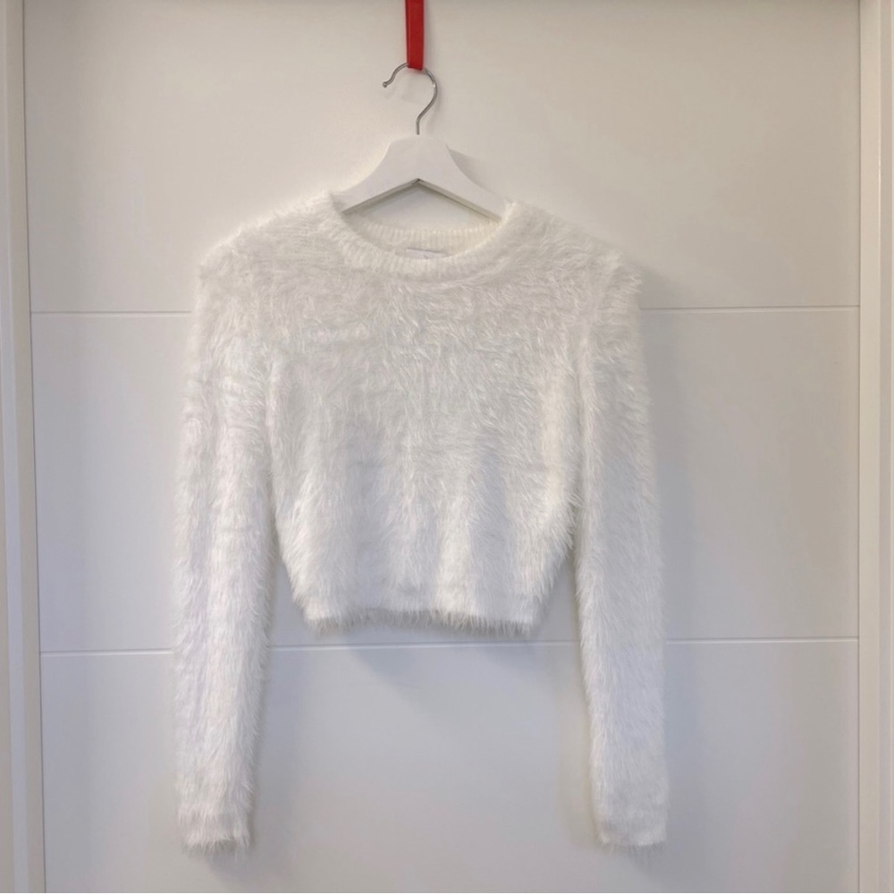 Aritzia White Montauk Sweater